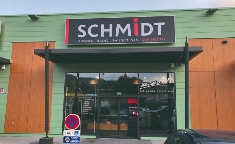 Schmidt Image 1